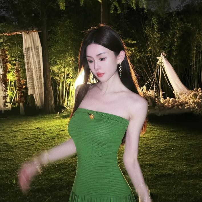 余潇潇（穿搭推荐）