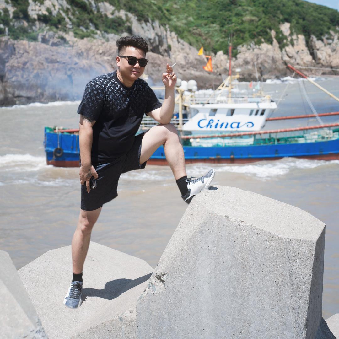 浪里个浪（小杨）