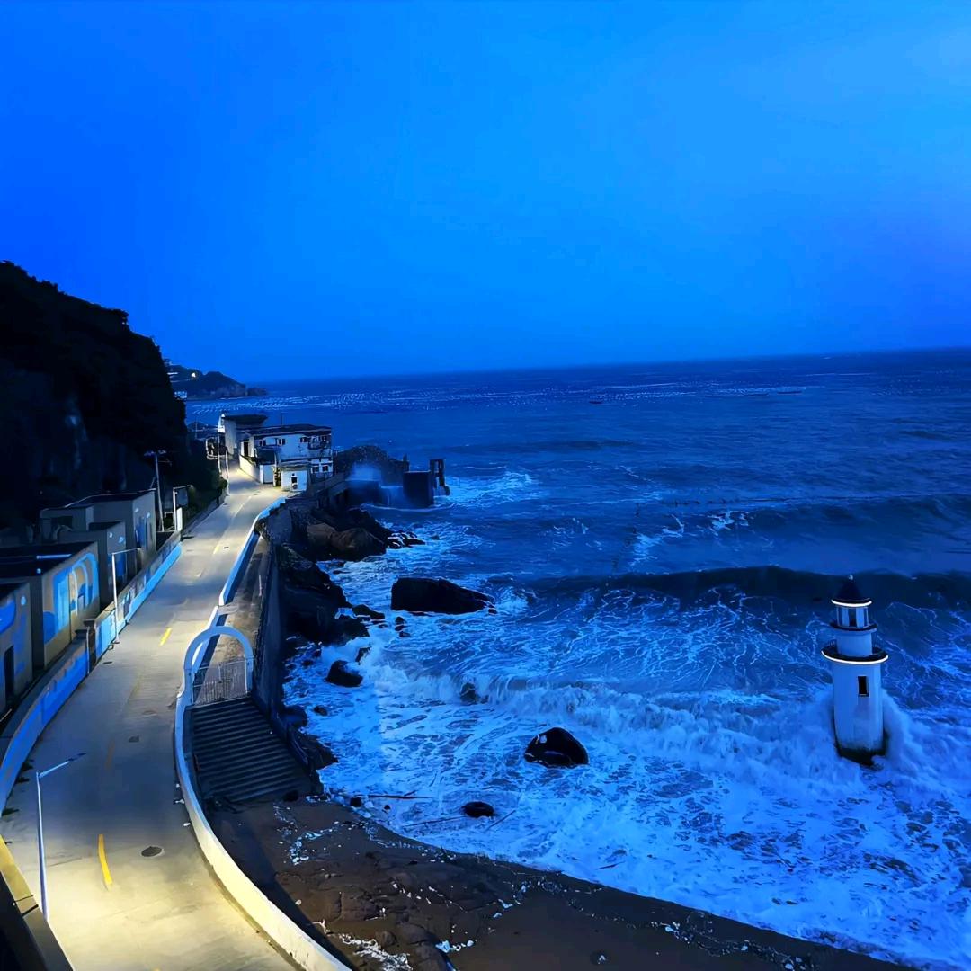 夜_微凉ó
