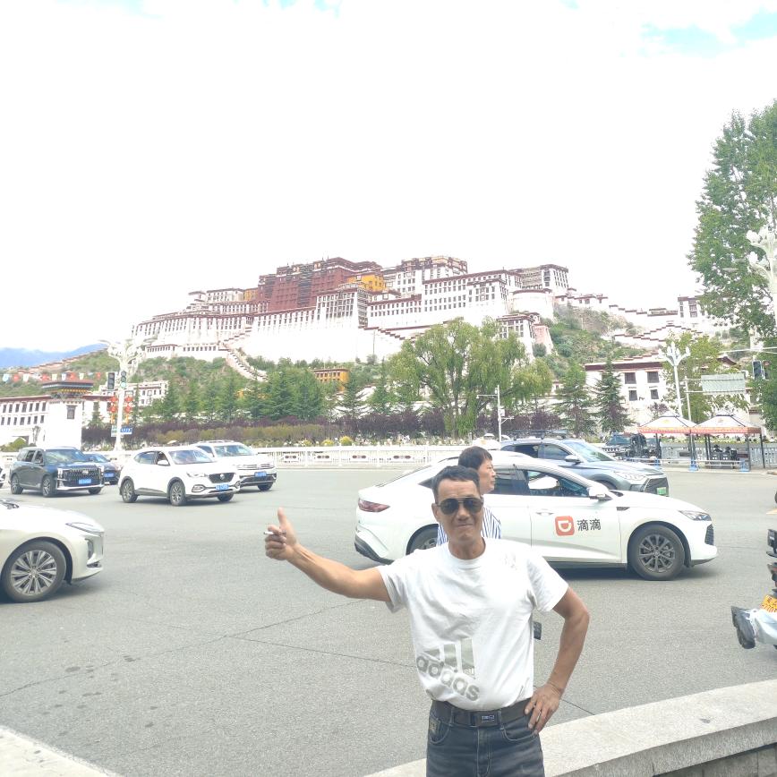 孟文
