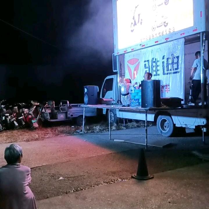 天天开心快乐每一天