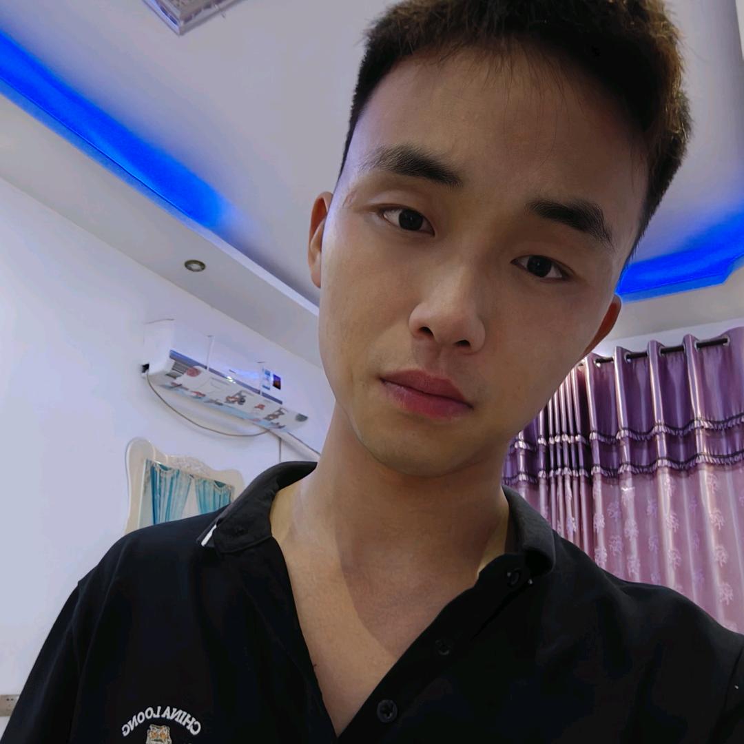水 果 小 刘