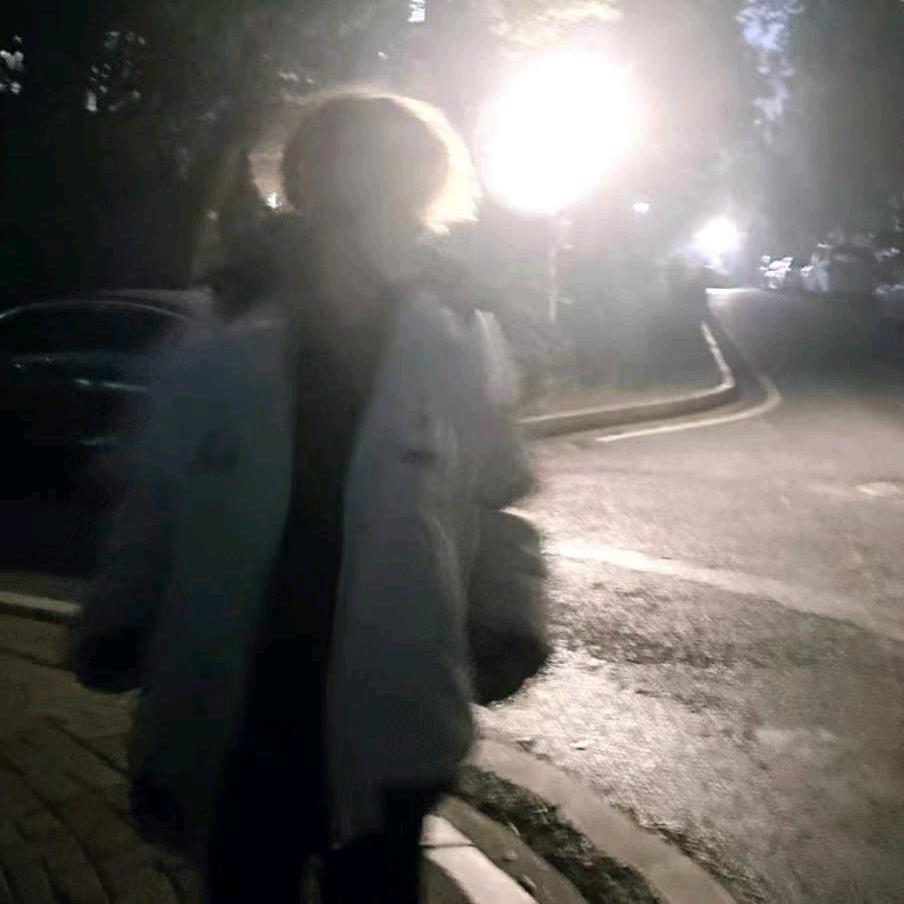 冬晚的雪（和平地铁）