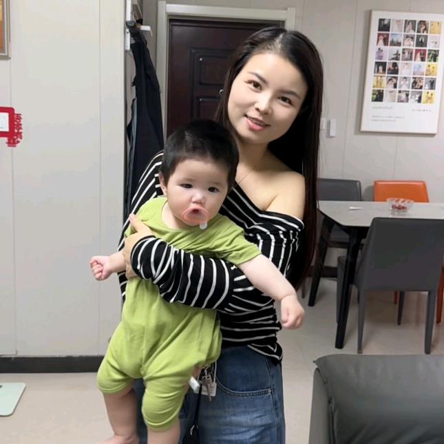 芳芳家小鱼儿日常