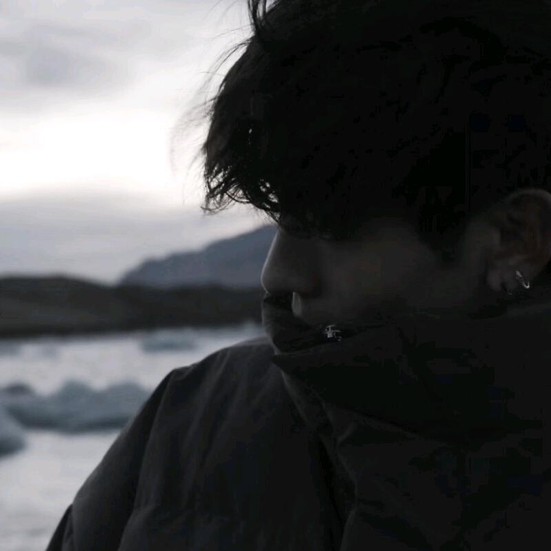 湖北省崆钭商贸有限公司崆钭你呼吸不对运营号