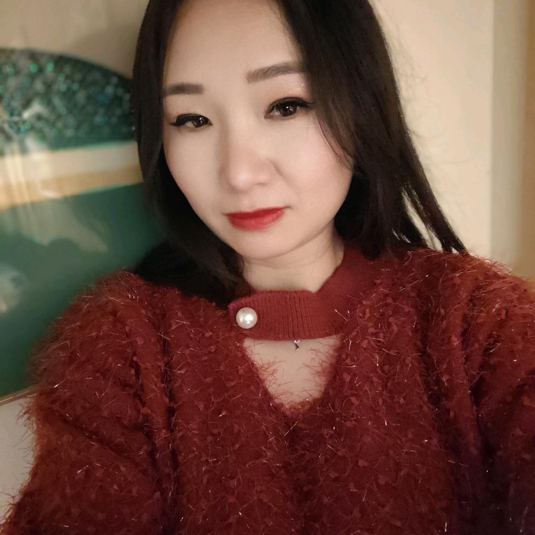 乔乔头像