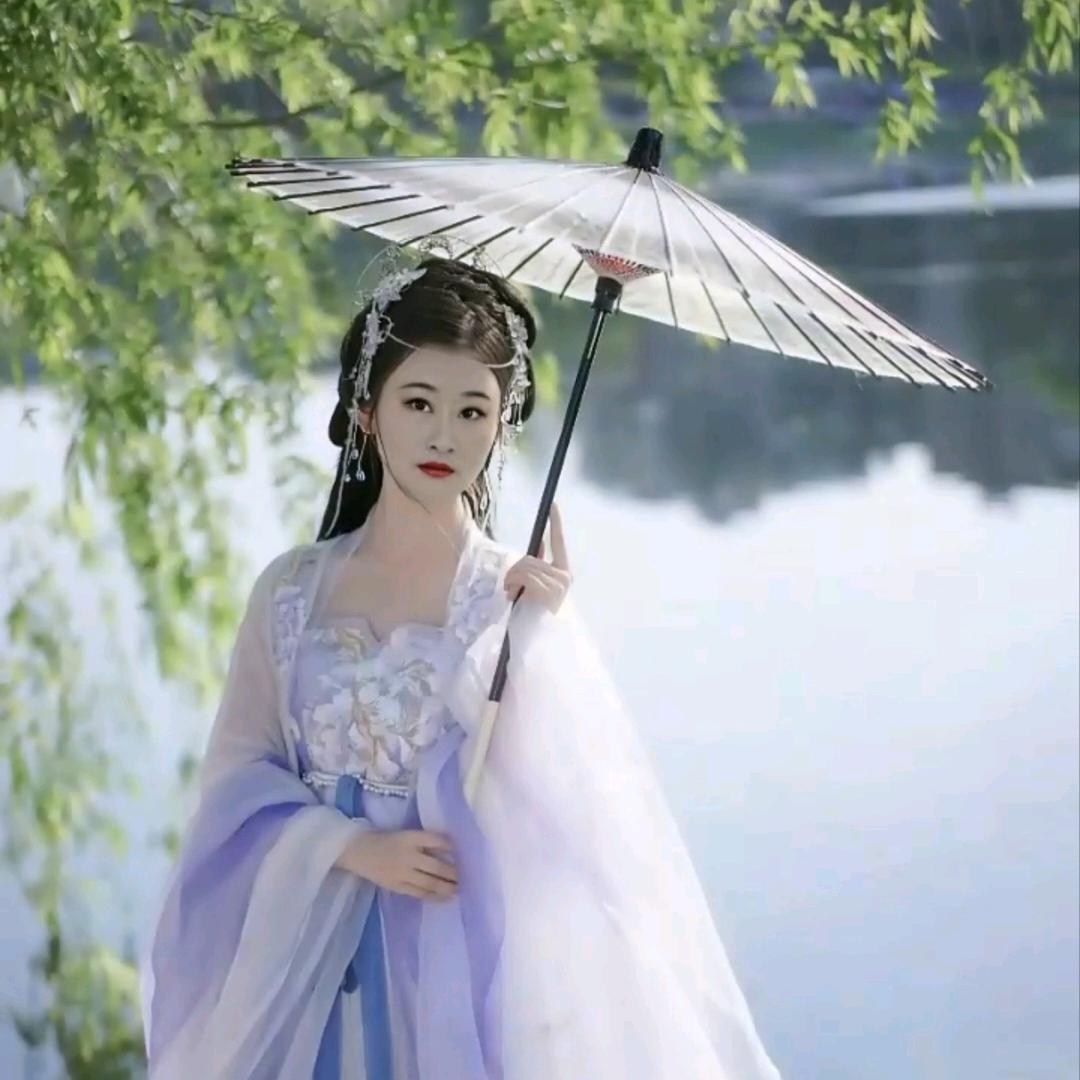 瑞伊