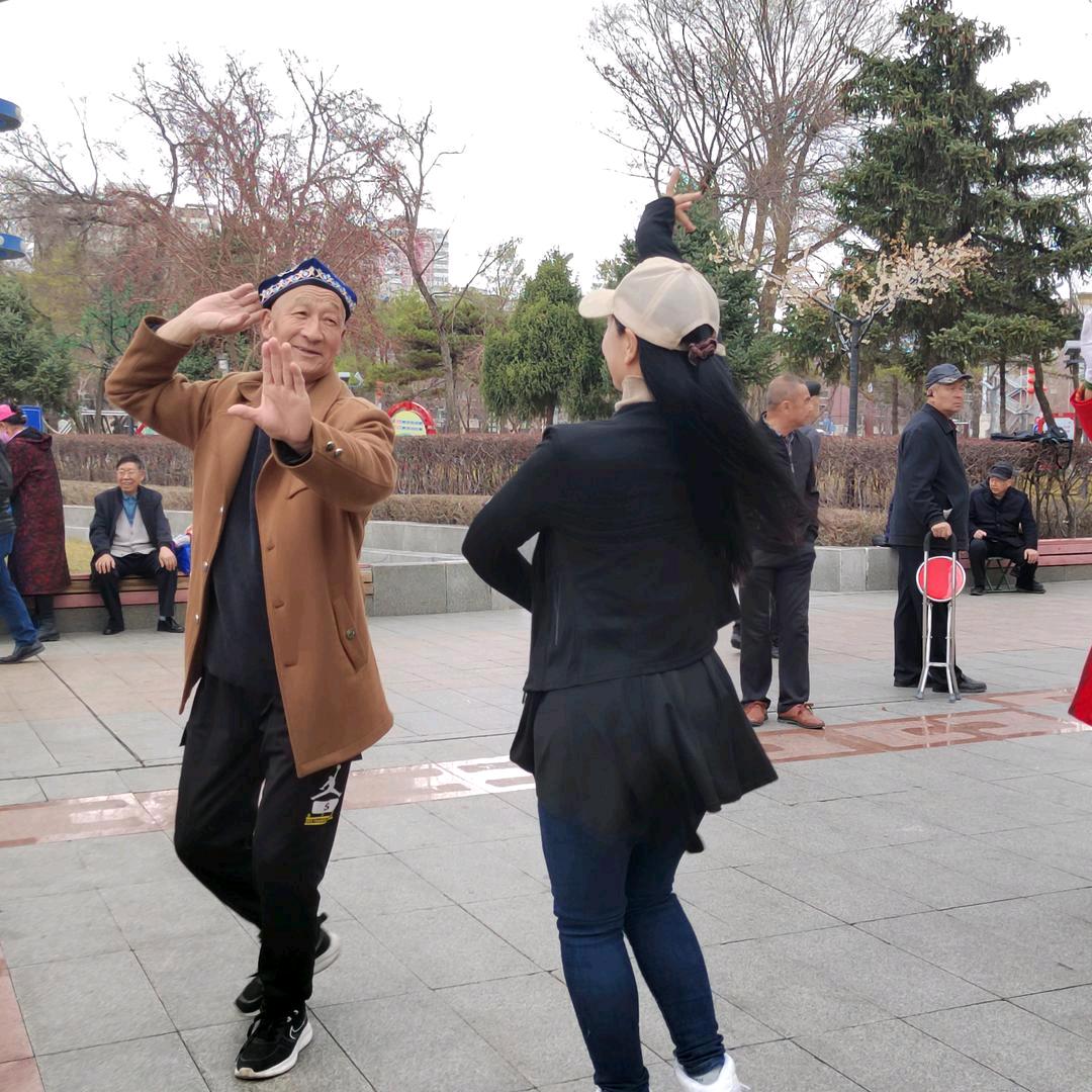 山高水常流_2156