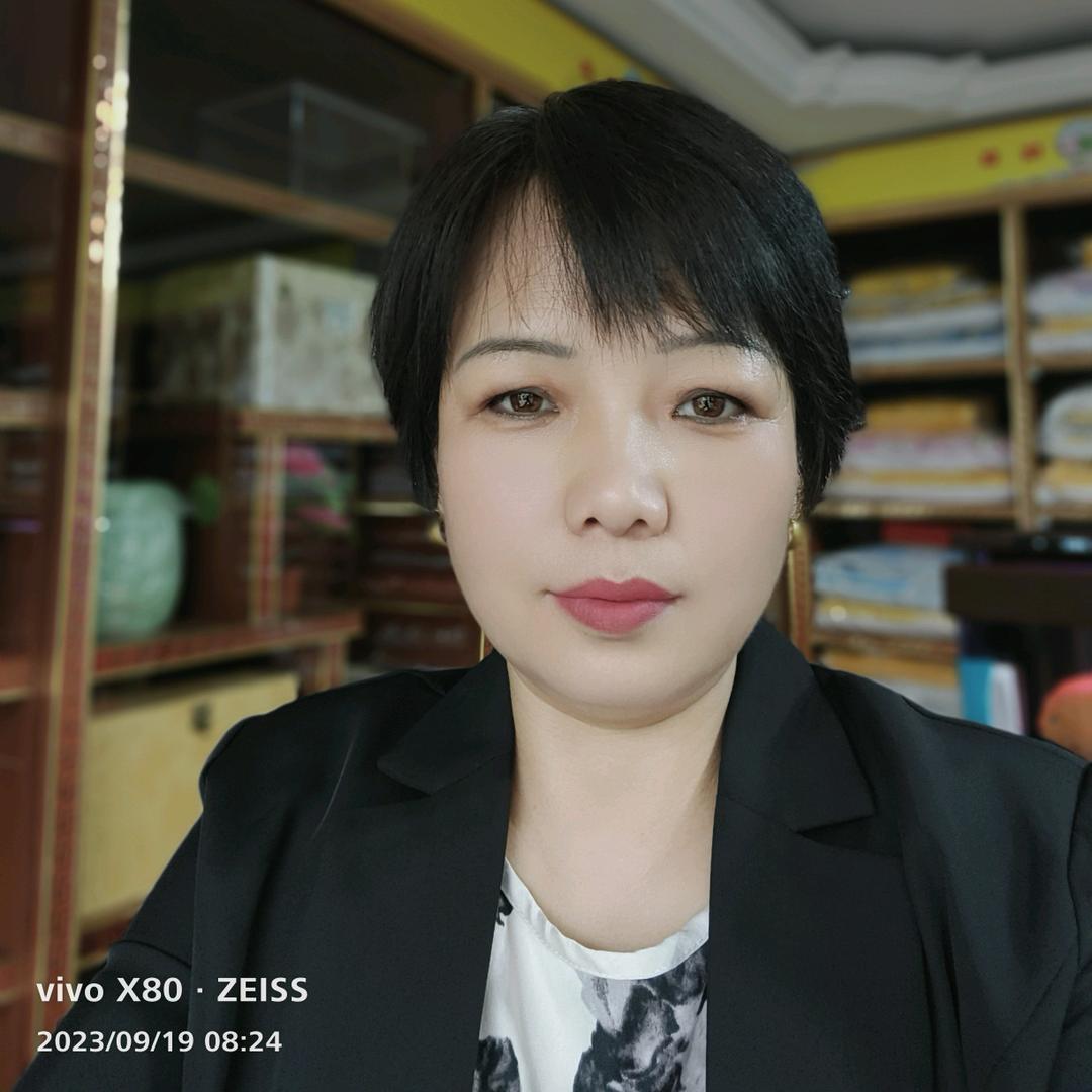 廊坊鹤灵服装店