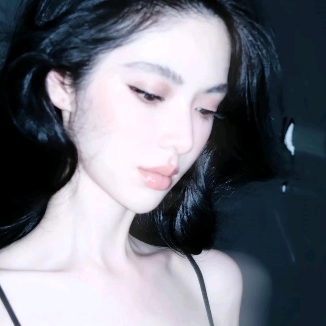 ゛