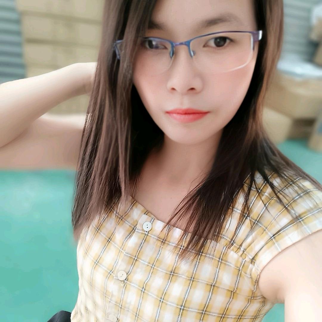 布依小艳