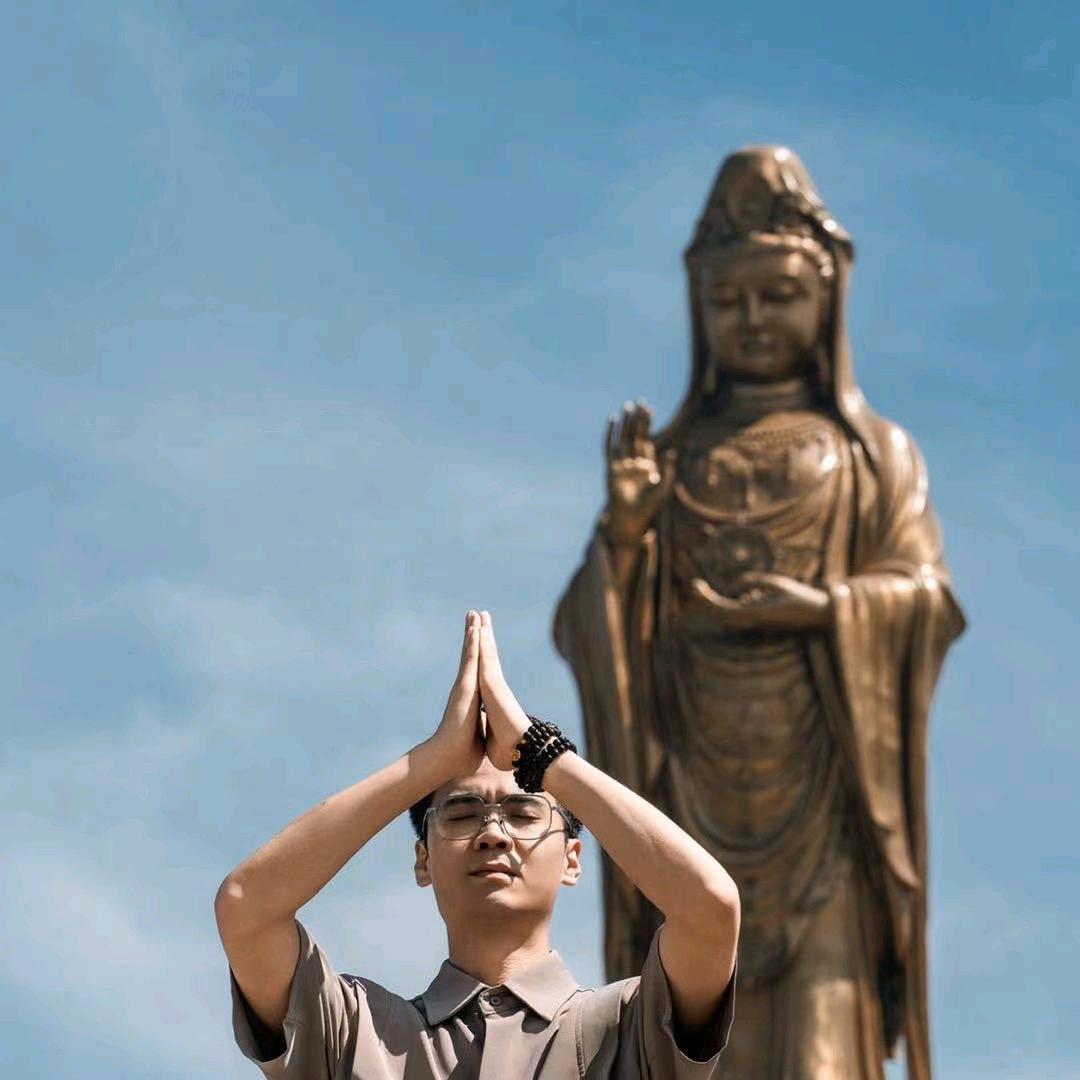 皓炫