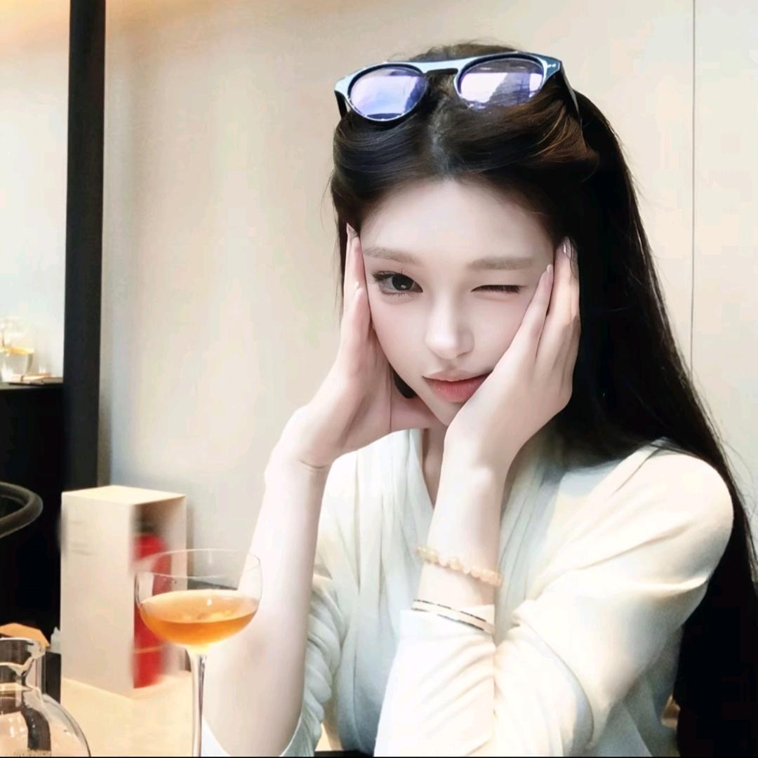 左耳痣.