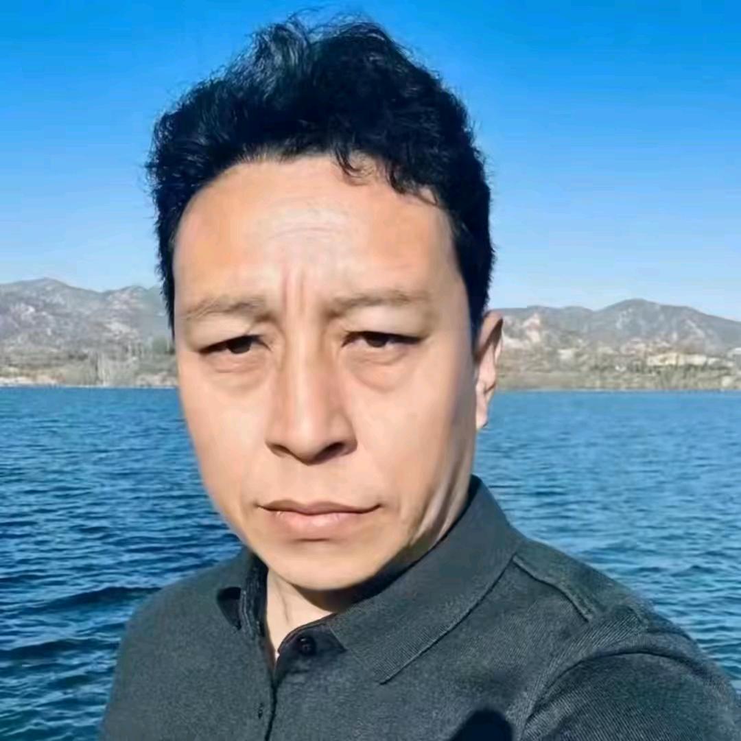 老铁“别太荒谬”