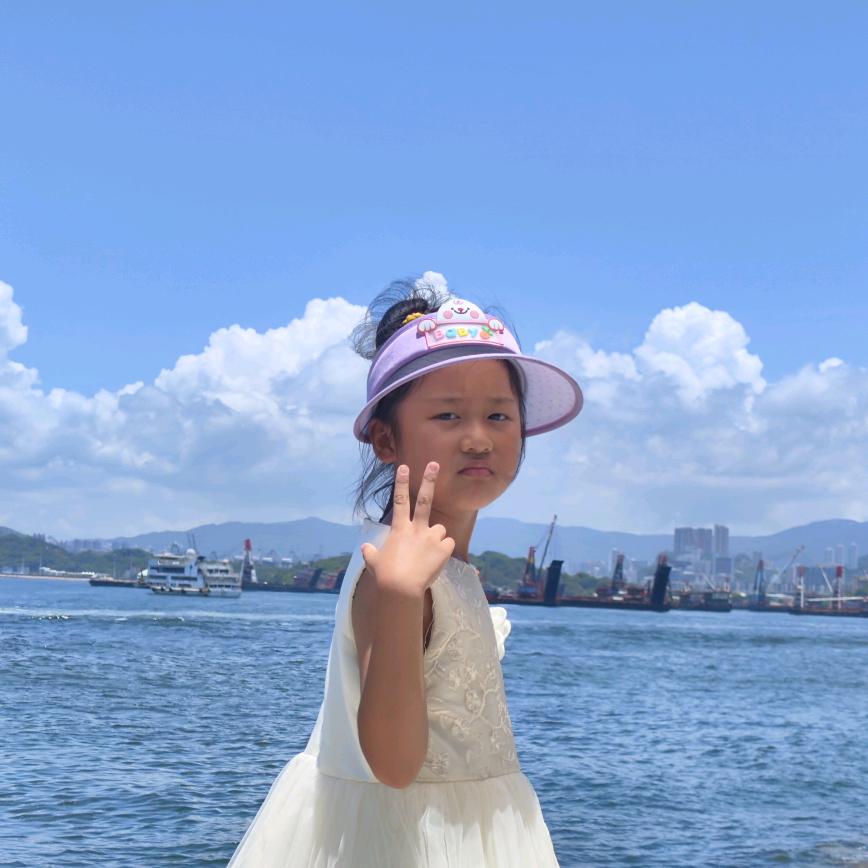 小可爱hZQ(922)