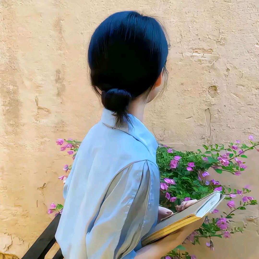 卷卷同学☕