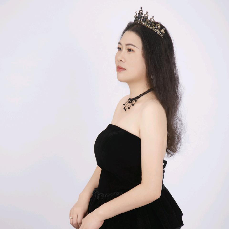 瑶小芳
