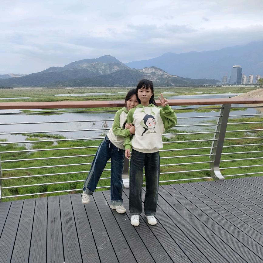 木子李（琦、艺、明）