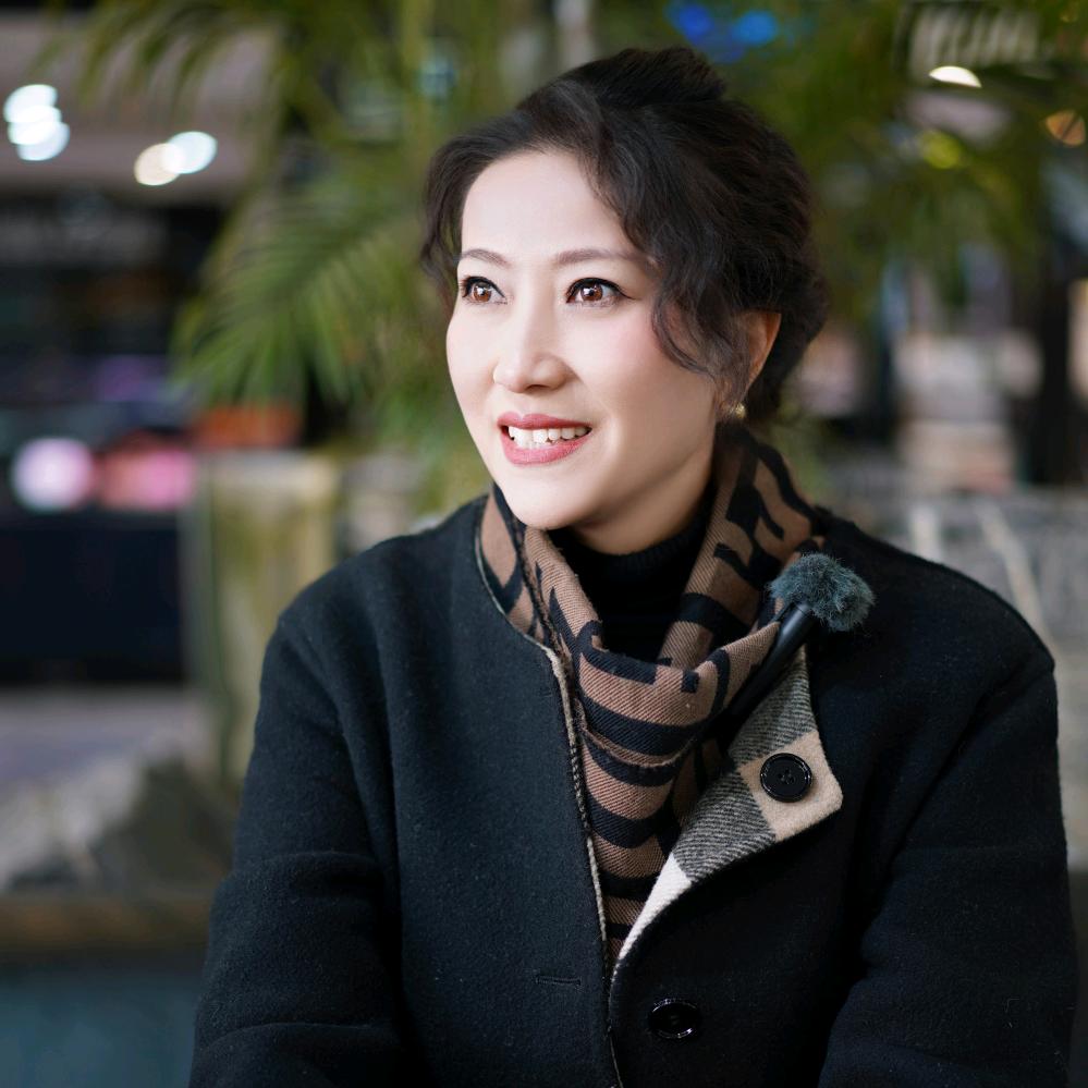 周周多妮（锦鲤鱼池和水景）