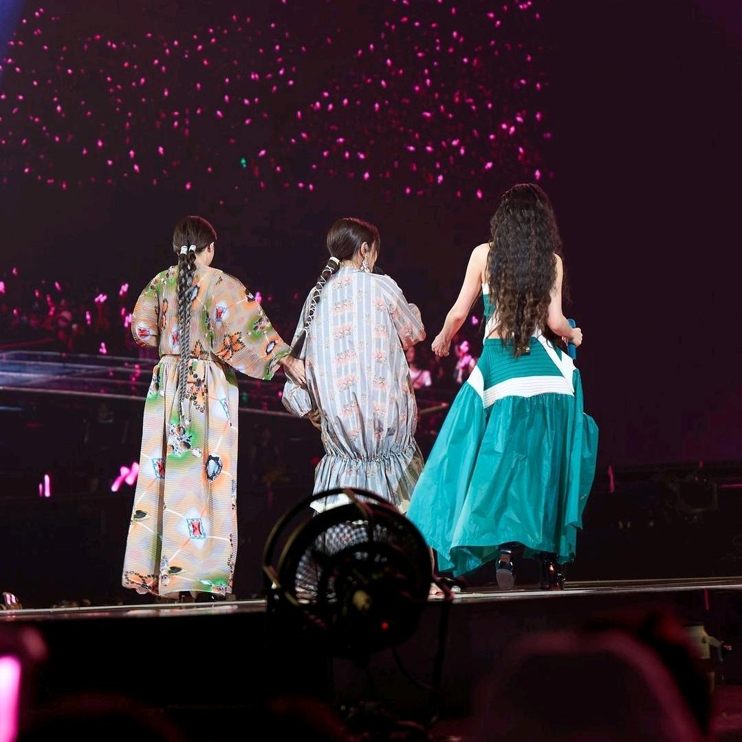 '◡' 放著讓我來𓆡