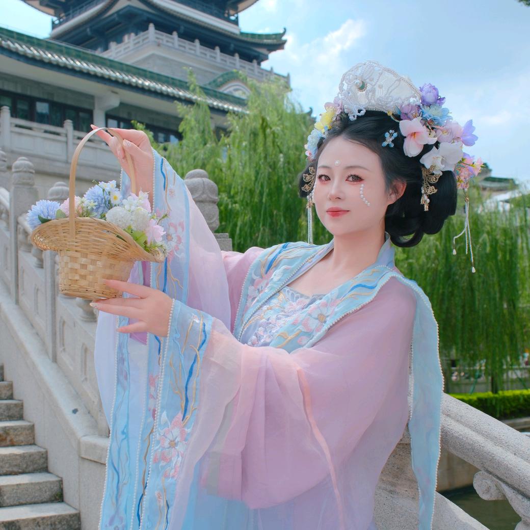 城南花已开，南笙有几梦