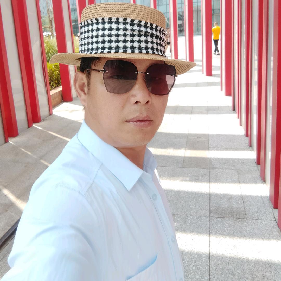 爱是你我