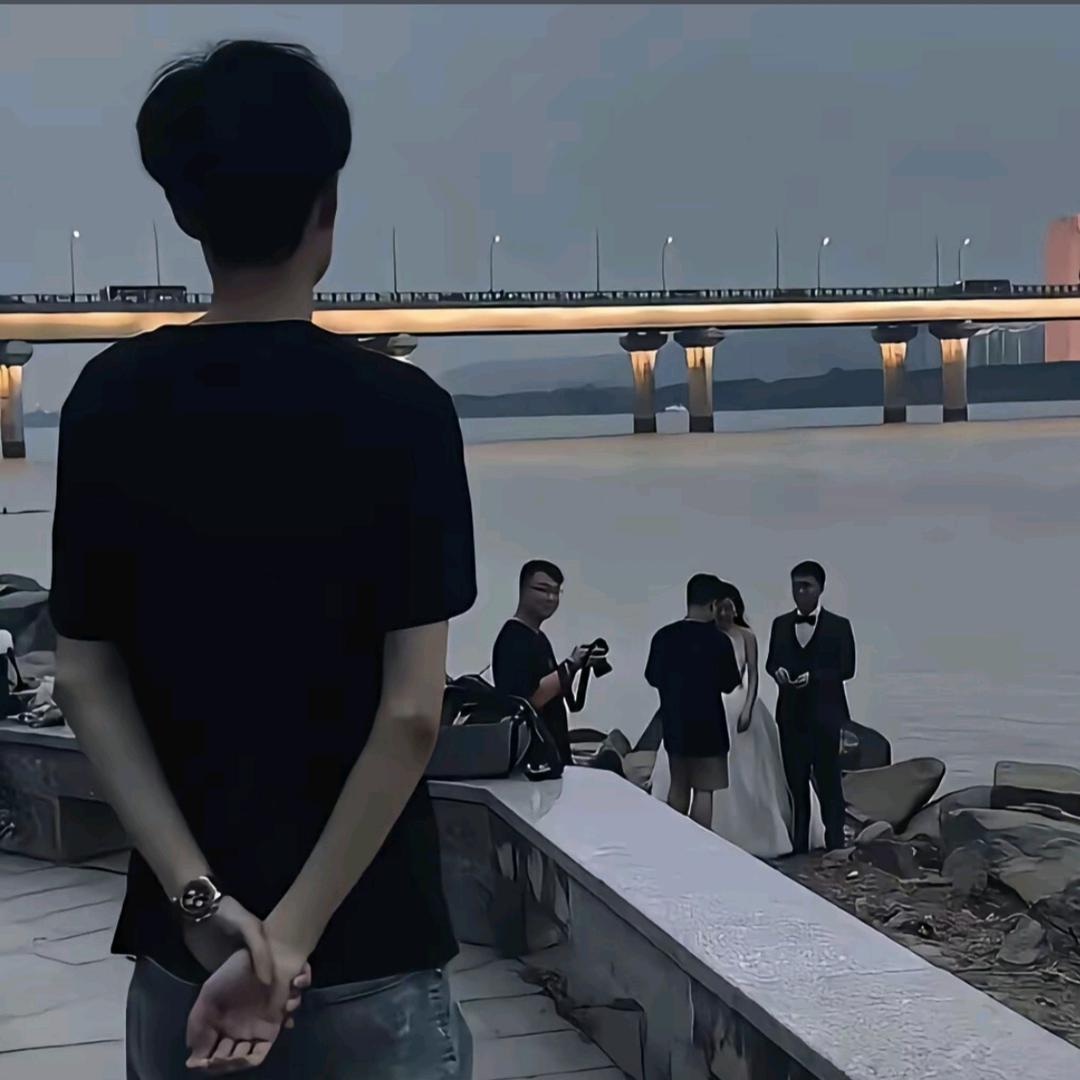 都多余了