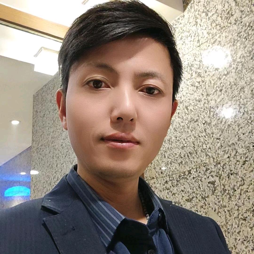 村长程娃子（懂码子）