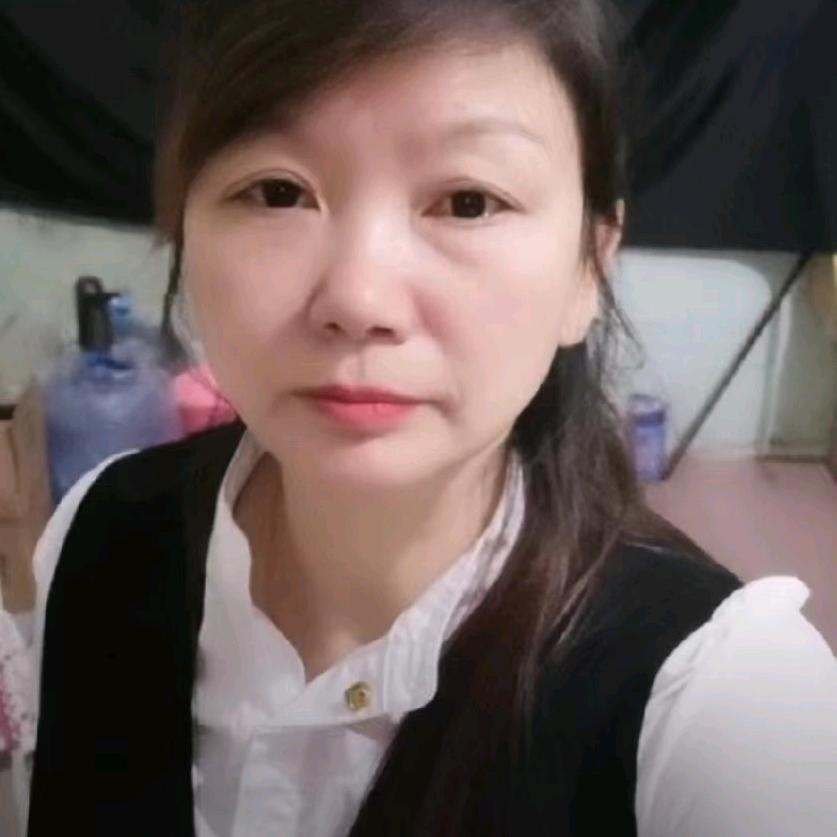 花王姐晚上10点开播