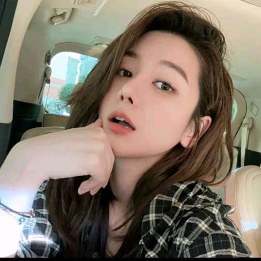 月月不吃鱼穿搭