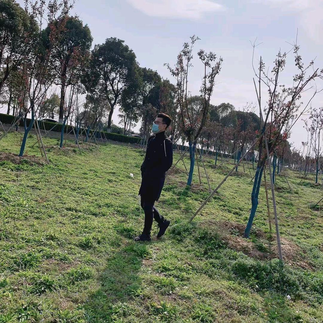 璐飞手工高定女包