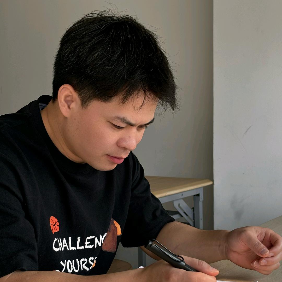 爱普教育廖老师