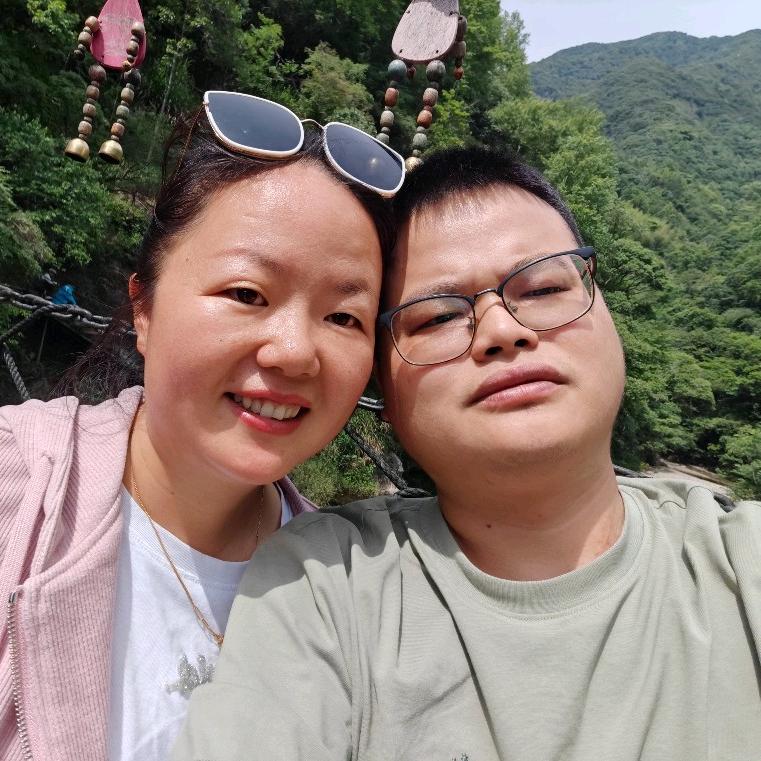 爱瘦的马胖胖