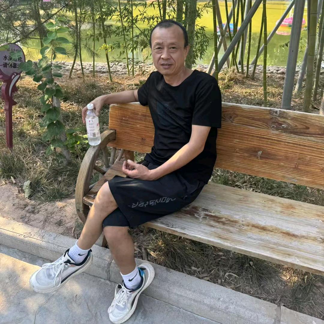 家装贴瓷砖，锋哥