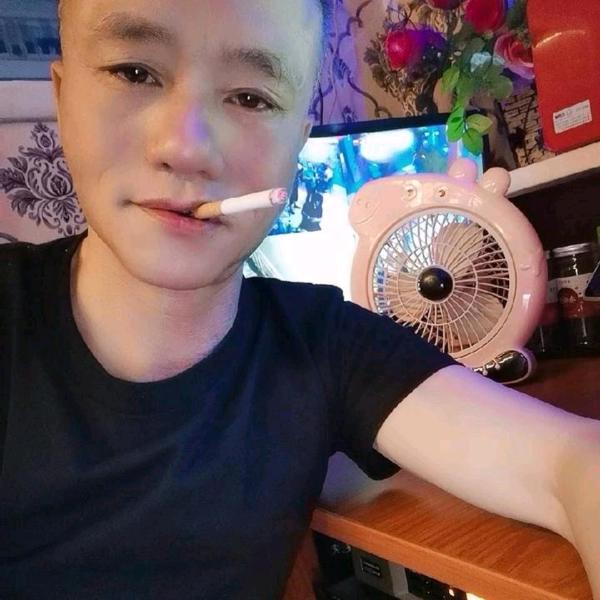 伟少