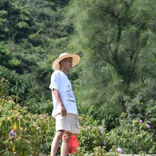 ̑̑聪明大“汪”