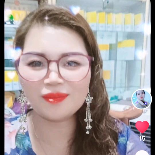 老板娘  楠品姐中养廷芳全国连锁店