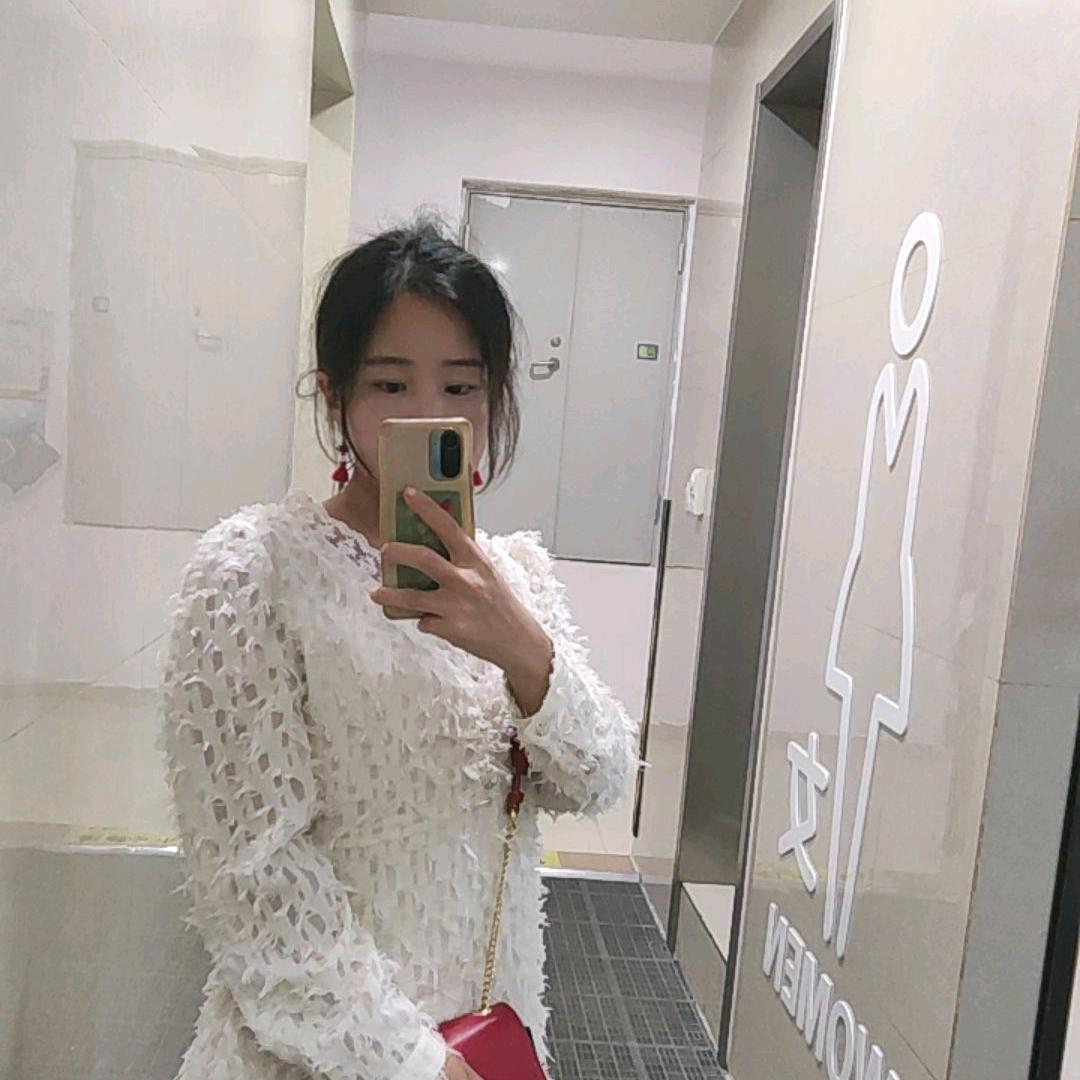 馍界小角色🇨🇳🐒🙈