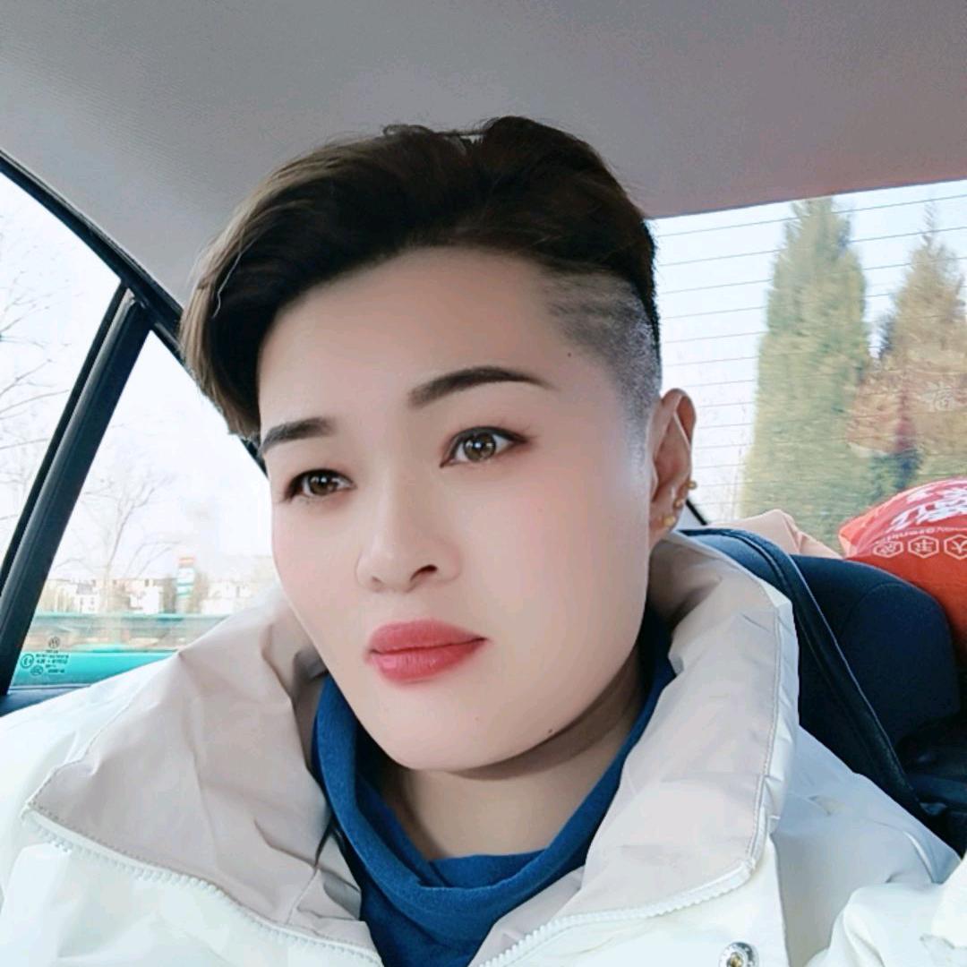 一依艳子