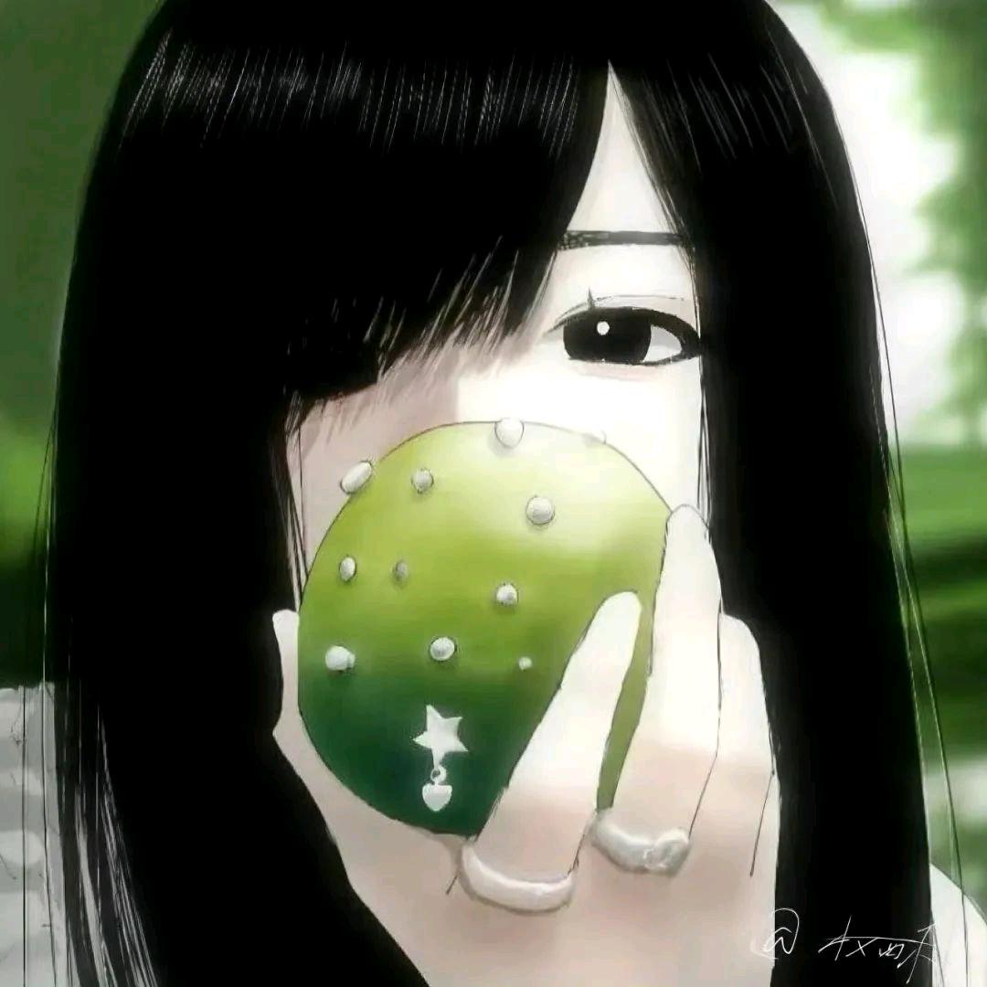就一女的.