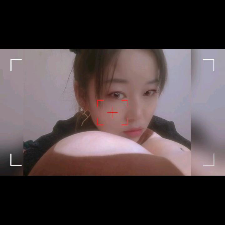 尤曈