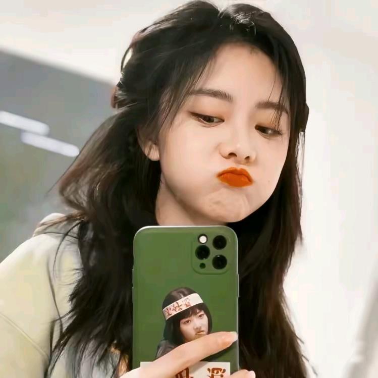 蔄蔄.