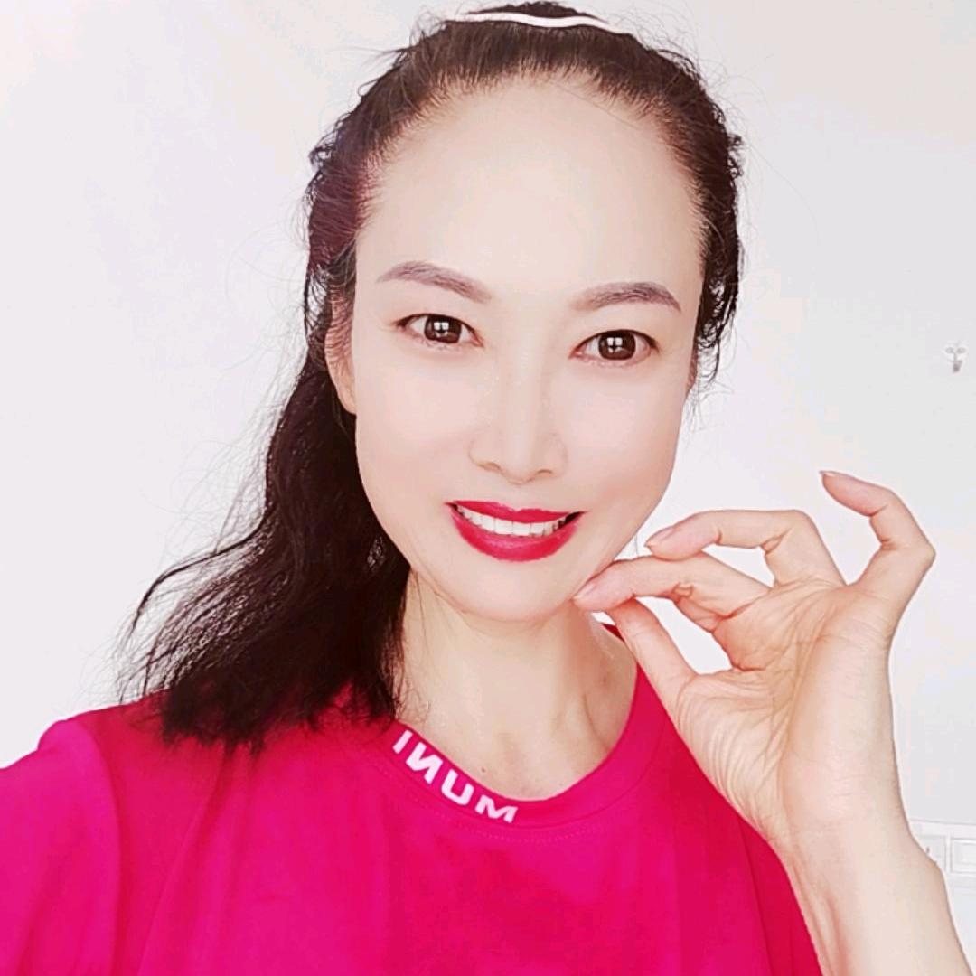 小菊舞绘