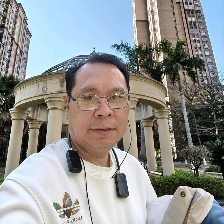 70后刘老师上海做养老
