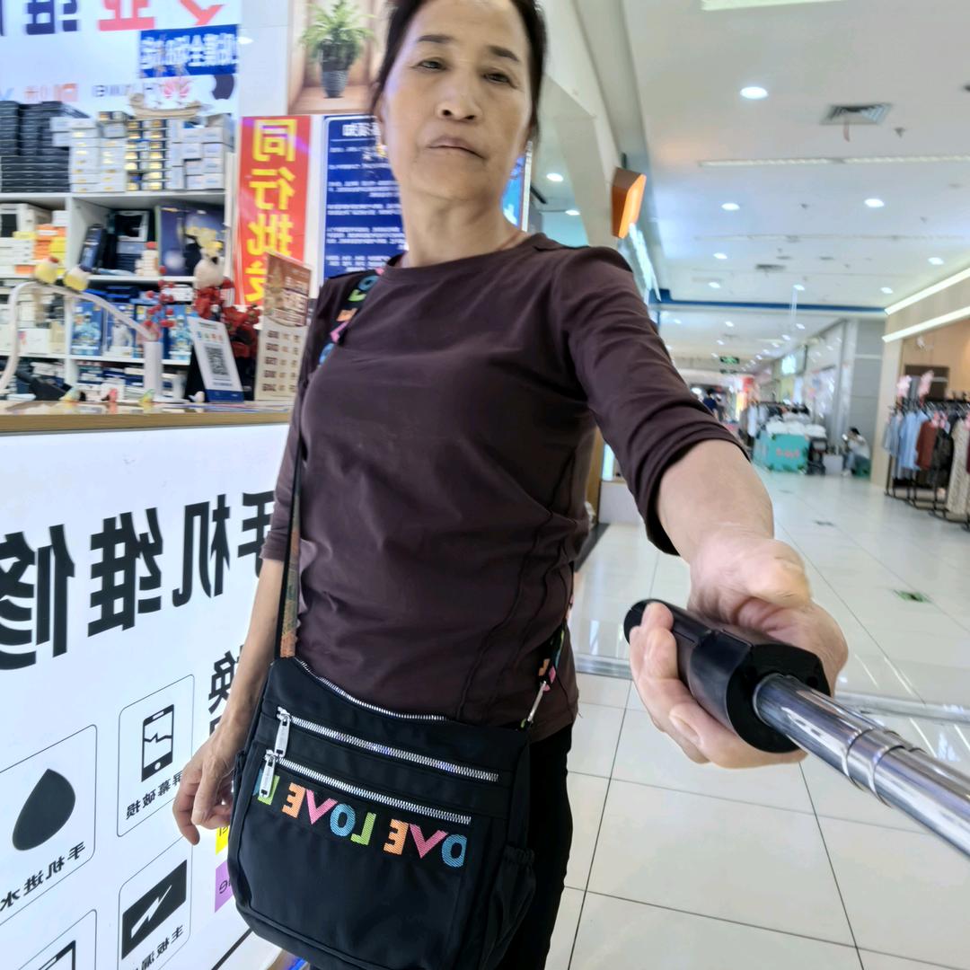 黔江区沙坝三台村二组张三姐