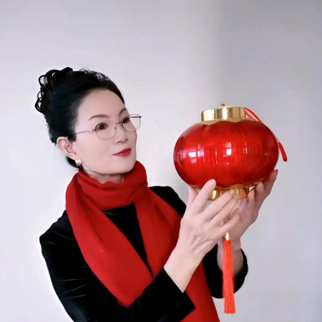 梁馨予