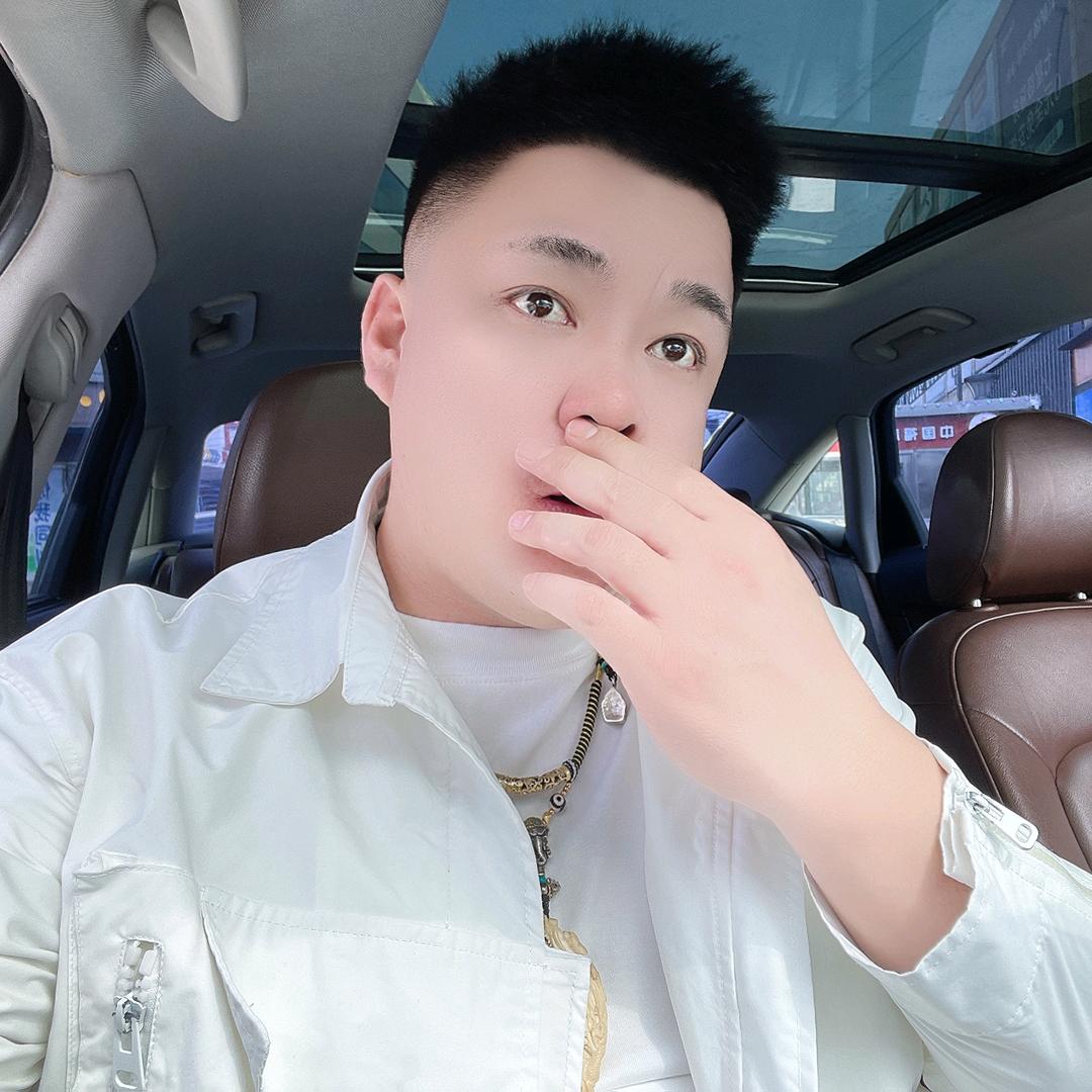 李胖胖    乘风破浪😘