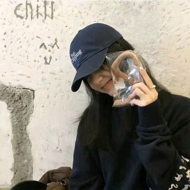 小熊饼干ღ