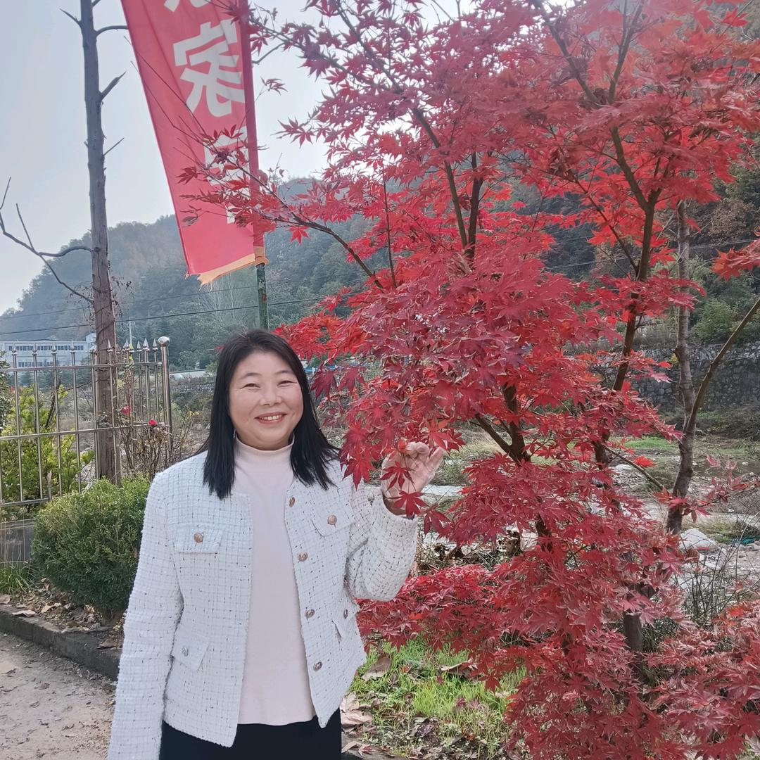 新方家俱城王丽