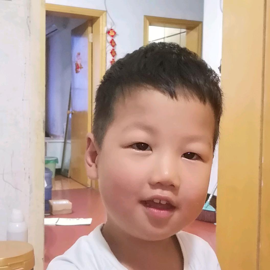 慷慷的弟弟是畅畅